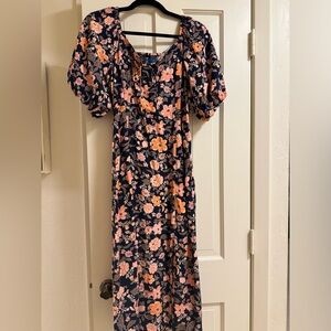 Old Navy Size Medium women’s pilgrim dress.